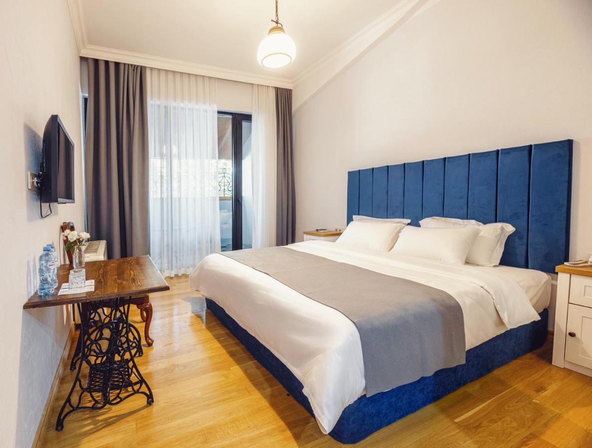 Octava Boutique Hotel Tbilisi ภายนอก รูปภาพ