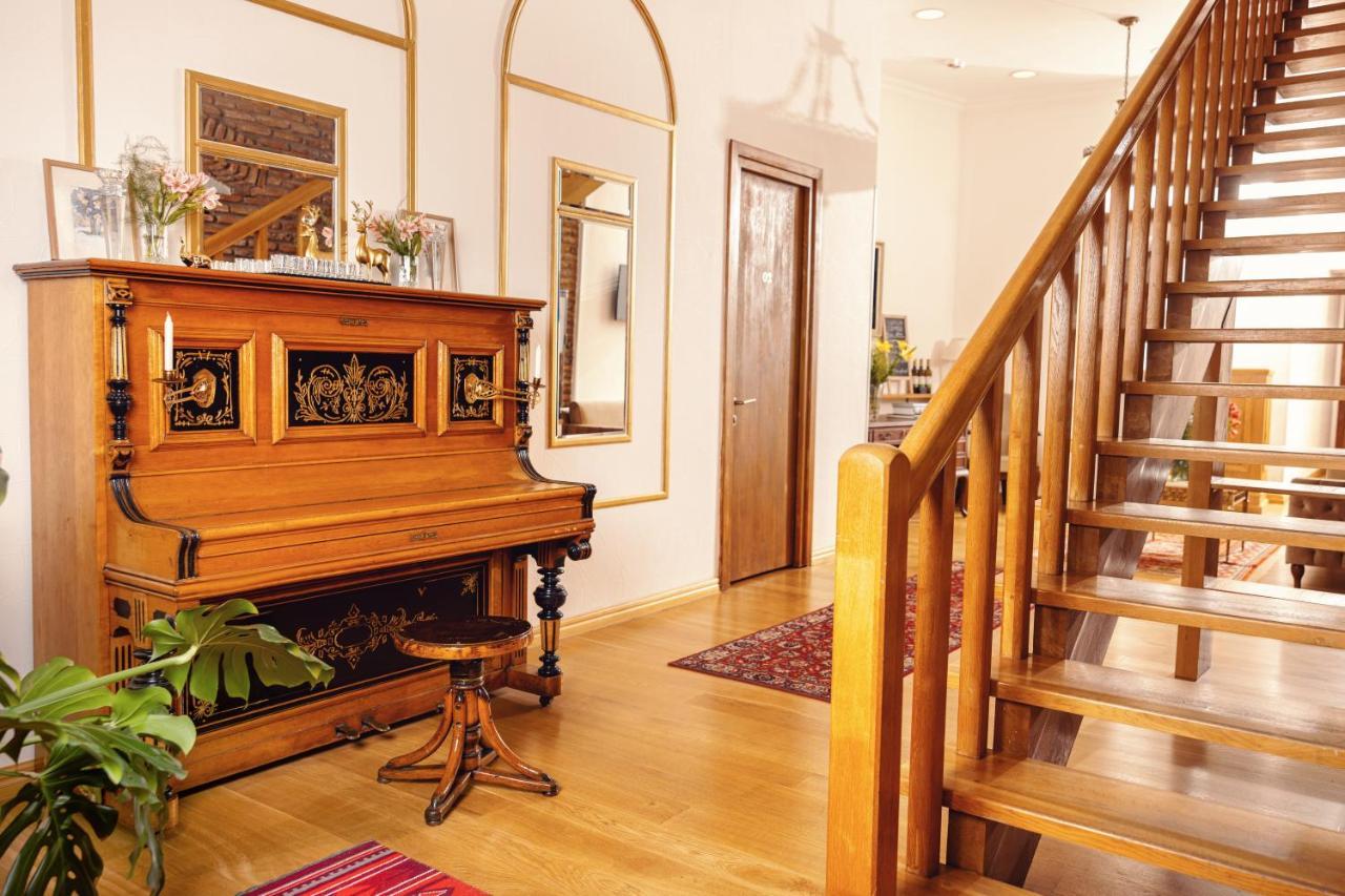 Octava Boutique Hotel Tbilisi ภายนอก รูปภาพ