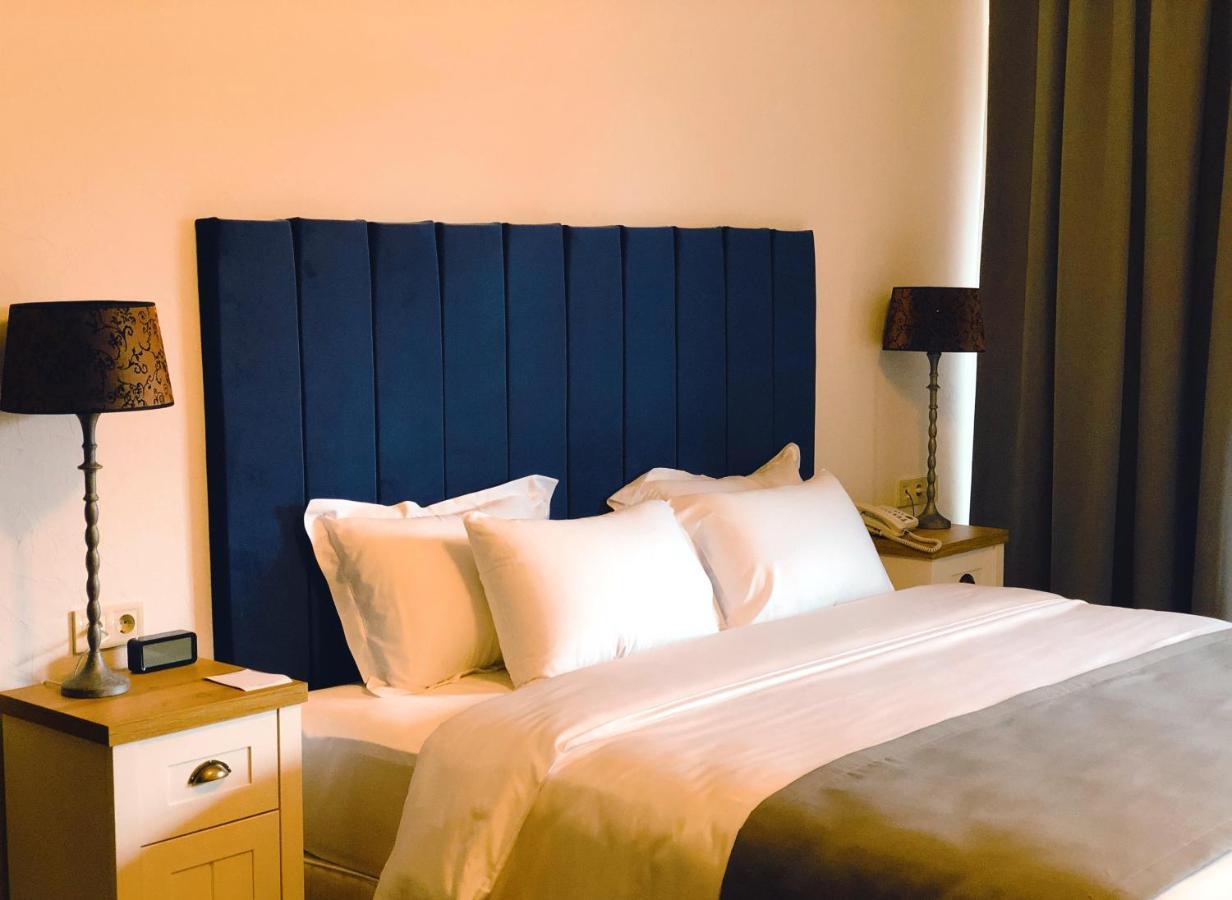 Octava Boutique Hotel Tbilisi ภายนอก รูปภาพ
